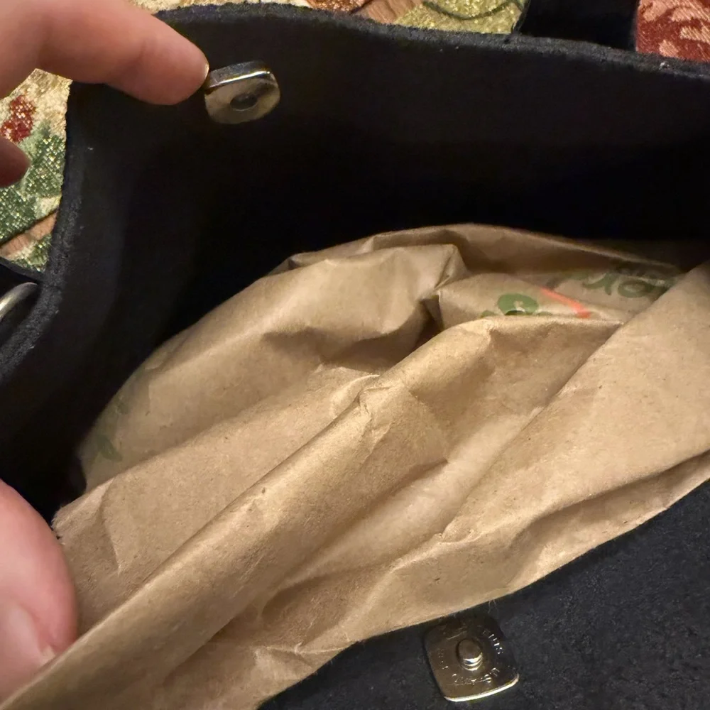 Liz Claiborne Classic Black Tote‎ Bag